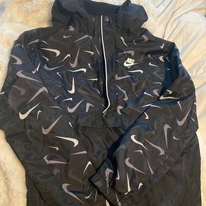 Excellent condition boys lightweight Nike jacket Large